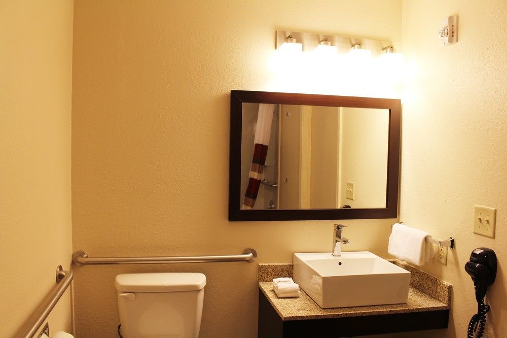 Red Roof Inn Гелен Екстер'єр фото