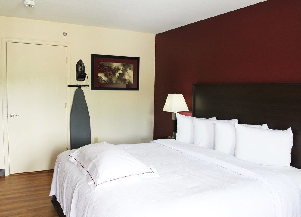 Red Roof Inn Гелен Екстер'єр фото